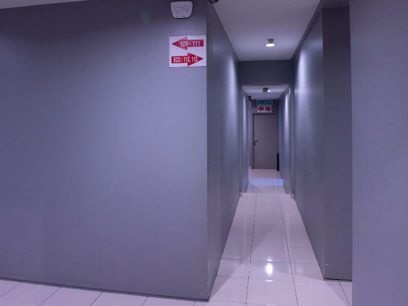 ג'והור בהרו Oyo 434 Marbella Hotel מראה חיצוני תמונה