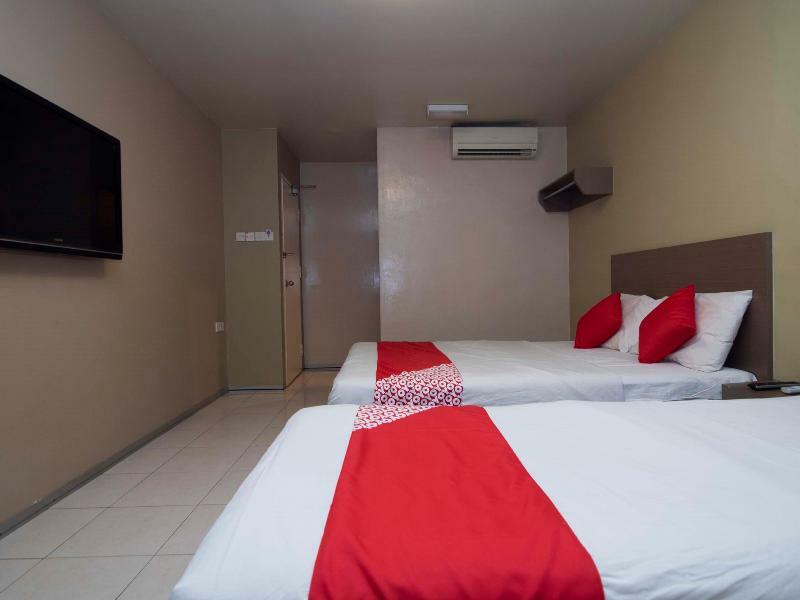 ג'והור בהרו Oyo 434 Marbella Hotel מראה חיצוני תמונה